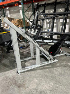 Nautilus / Star Trac Plate Loaded Leg Press