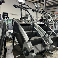 StairMaster SM5 StepMill TSE-1 w/10" Touch Screen - Refurbished - Buy & Sell Fitness